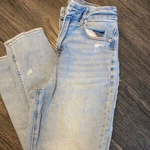 American Eagle Outfitters Light Wash Distressed Skinny Jeans